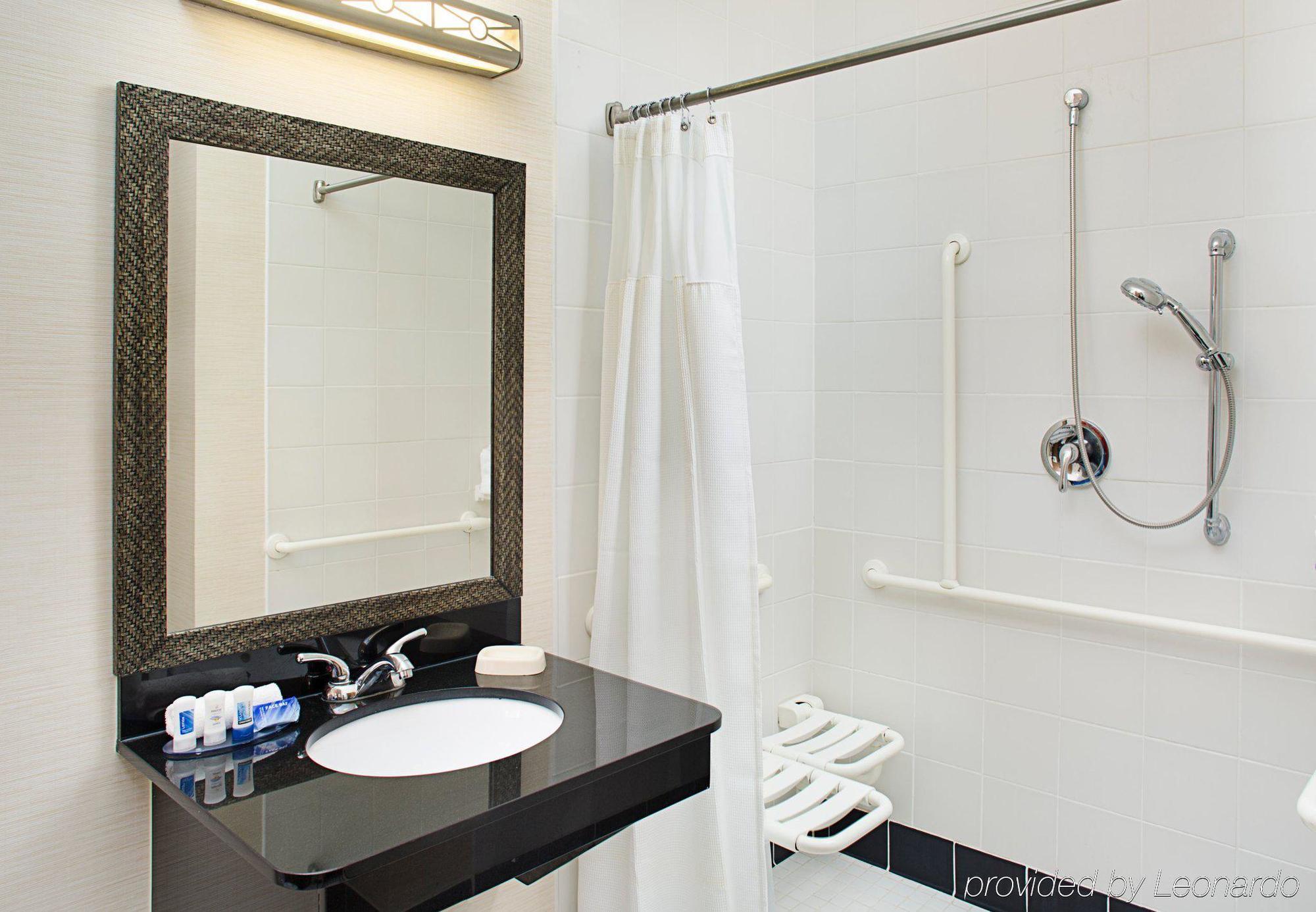 Fairfield Inn & Suites By Marriott San Antonio Seaworld / Westover Hills Exterior foto