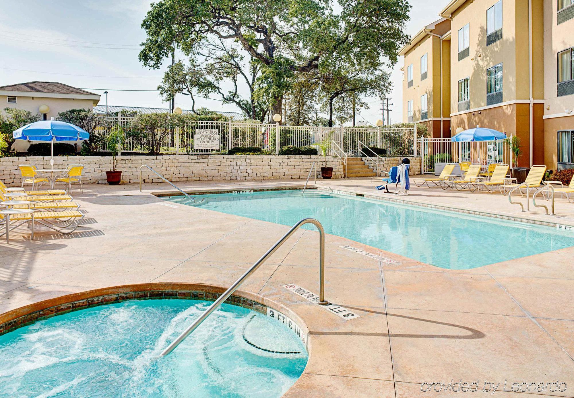 Fairfield Inn & Suites By Marriott San Antonio Seaworld / Westover Hills Exterior foto