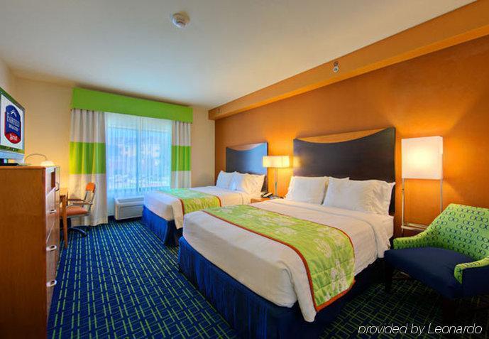 Fairfield Inn & Suites By Marriott San Antonio Seaworld / Westover Hills Exterior foto