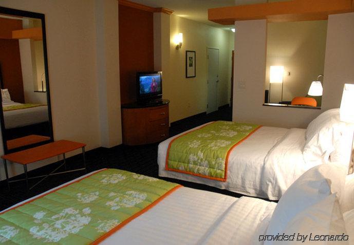 Fairfield Inn & Suites By Marriott San Antonio Seaworld / Westover Hills Exterior foto